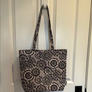 NWT Vera Bradly Black and Gray Tote